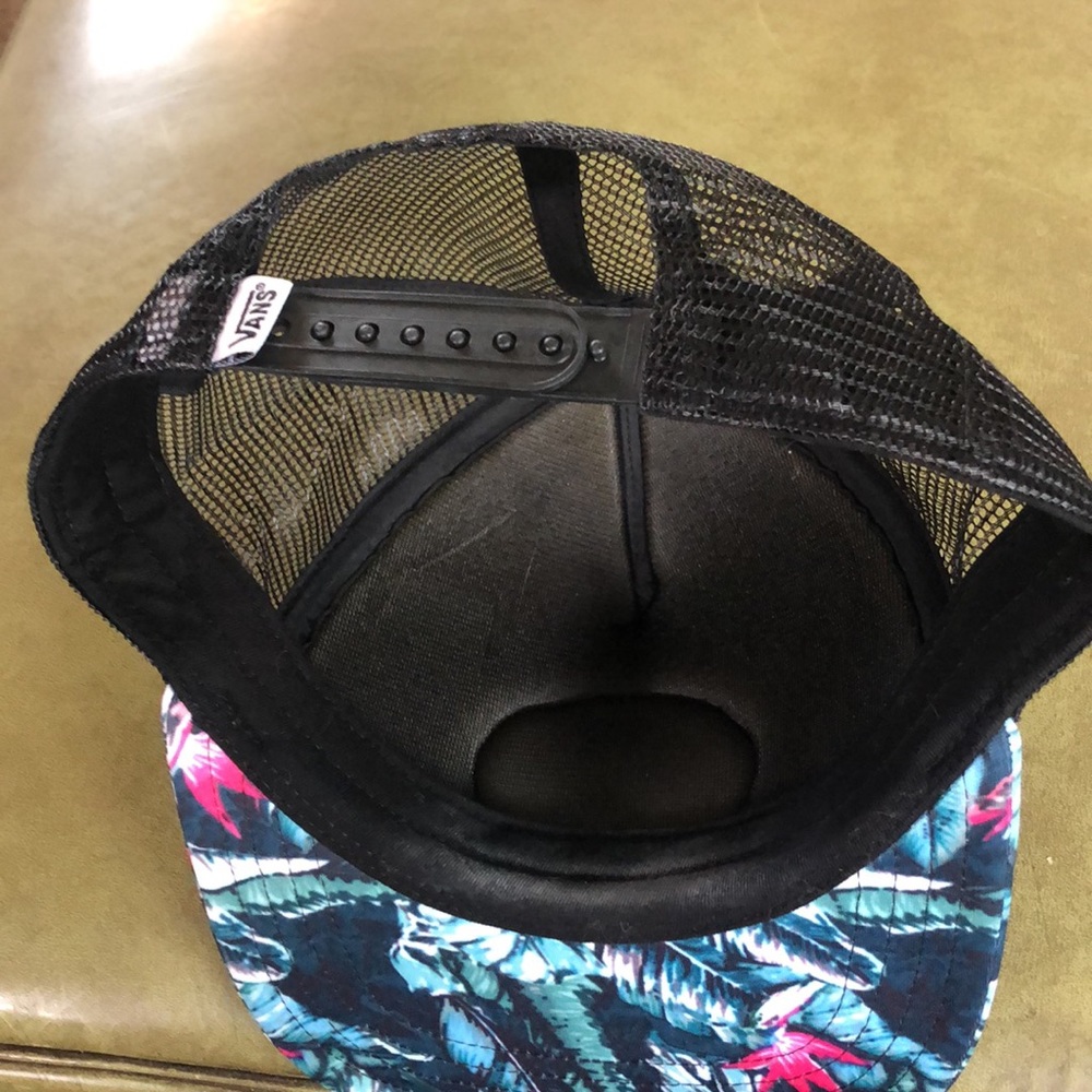 Vans hat 🌴 - Picture 4 of 6
